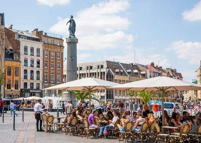 Apartment Lille, Fully-equipped With Parking Space *