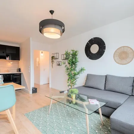 Διαμέρισμα Lille, Fully-equipped With Parking Space